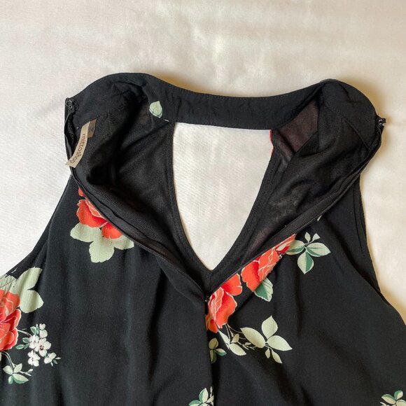 Mittoshop Black Floral Mini Dress Size S Keyhole Front Sleeveless Black - Picture 3 of 9